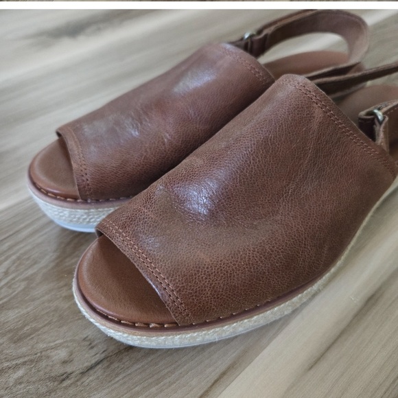 Timberland Sensorflex sandal’s Sz 7m Brown color - Picture 3 of 12